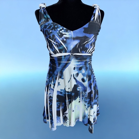 ๐ Pretty Woman Brand Top ๐ - Picture 2 of 2